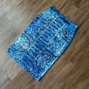 Blue abstract print midi pencil skirt.